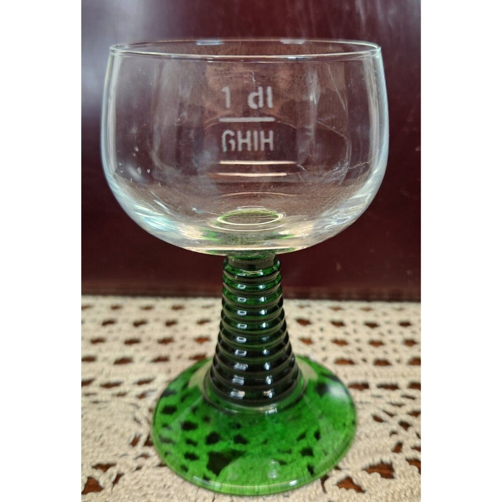 Single French Luminarc Emerald Green Beehive Stem Wine Glass Measure Line 4 oz